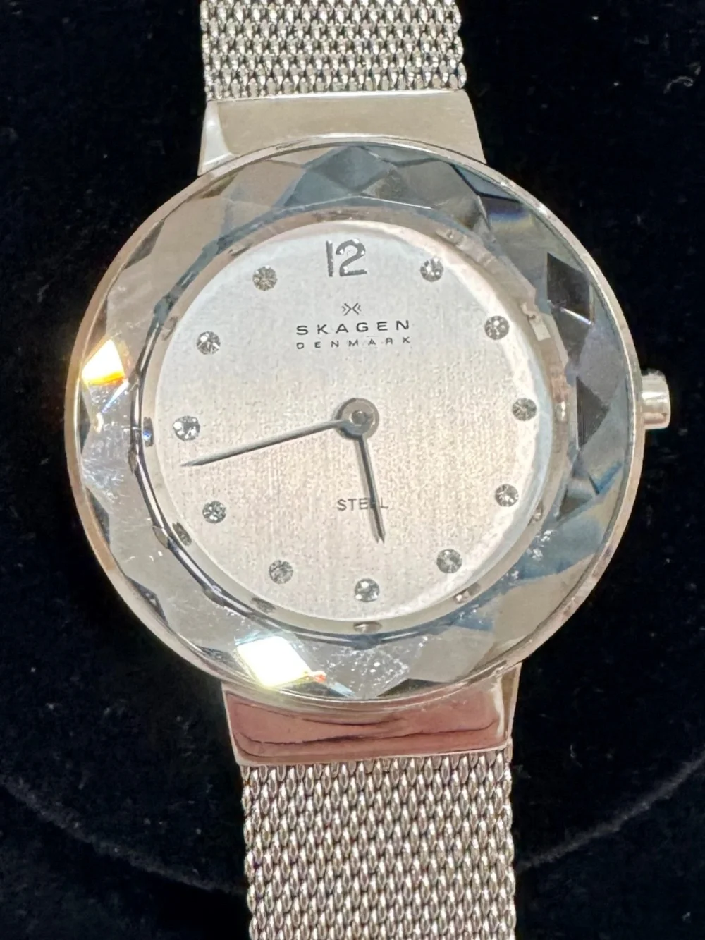 SKAGEN Leonora Crystal Stainless Steel Watch Crystal Bezel & Quartz Preowned